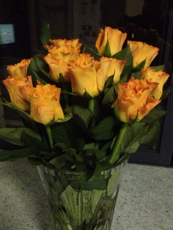 runningrails's tweet photo. Its great to be surprised with flowers just to say 'I appreciate u.' Not even my bday or annivsry. 'I appreciate u 2' http://t.co/8URJo2lX4V