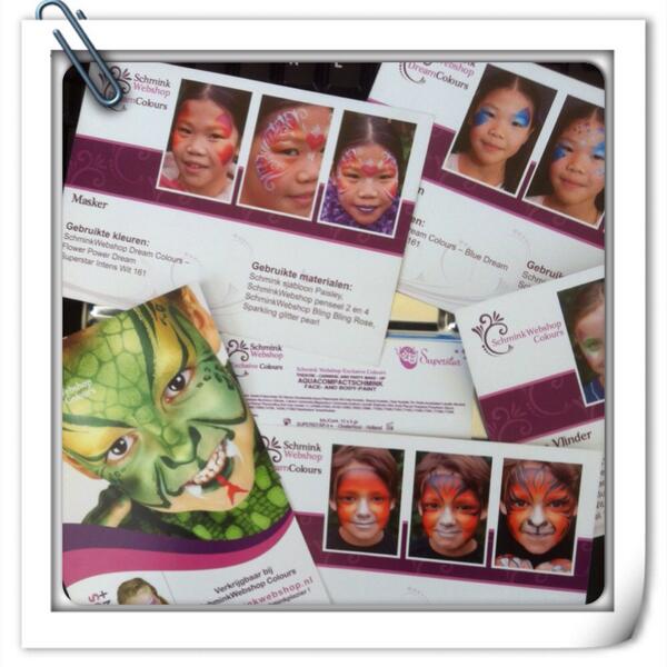 Mooi #schmink #palet en #drukwerk ontvangen van schminkwebshop.nl mooie voorbeelden van #schminken #aanbeveling