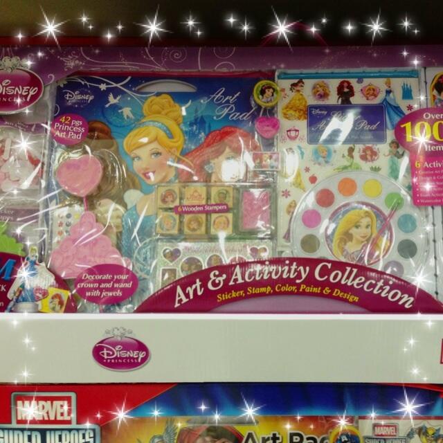 ミラコ コストコで見かけたディズニープリンセスの文具セット 可愛らしかったーーーヾ ﾉ1000点も入ってるんだって 夢がぎっしり 詰まってる Http T Co Qmeqdqbksn Twitter