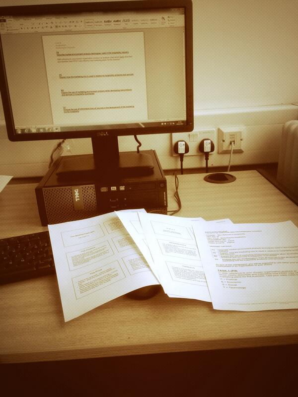 jamiepearce96's tweet image. #lastassignment #2ndtolastfriday #thepush #followforfollow #studentchef