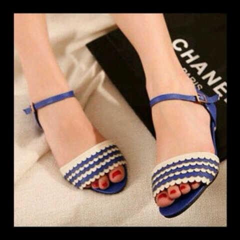 RedBowstudio's tweet photo. Ss chanel blue 85rb, size 36-40 (ready stock) http://t.co/tN2hGL1W6N