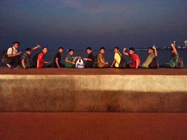 joelDsouza94's tweet photo. @InSkybags Cause such pictures create memories. #BackIsTheNewFront http://t.co/BwZZbWhK1Y