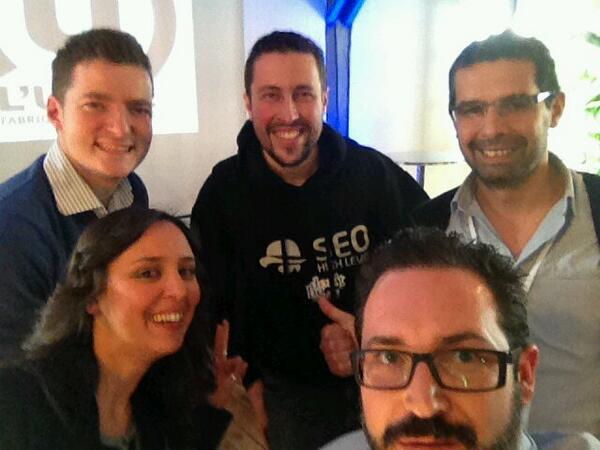 Selfie avec Yakamama entre 2 Googlers et 2 Black-Hat SEO 