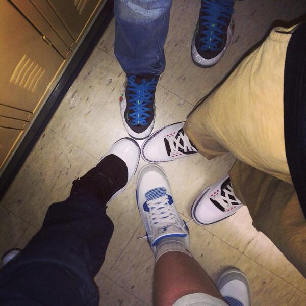 AustinHannes's tweet image. This heat is to much🔥 #jordan11 #weatherfoams #military4's #infrared3's @kicksonfire