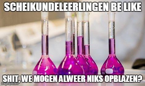 DurendaelBeLike's tweet photo. #10 Scheikunde .. http://t.co/b8CyV3Qdww