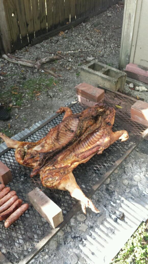 Rigo165's tweet photo. Pig getting ready for the game #HEATGameDayMeal http://t.co/wAieJ2Sj8u