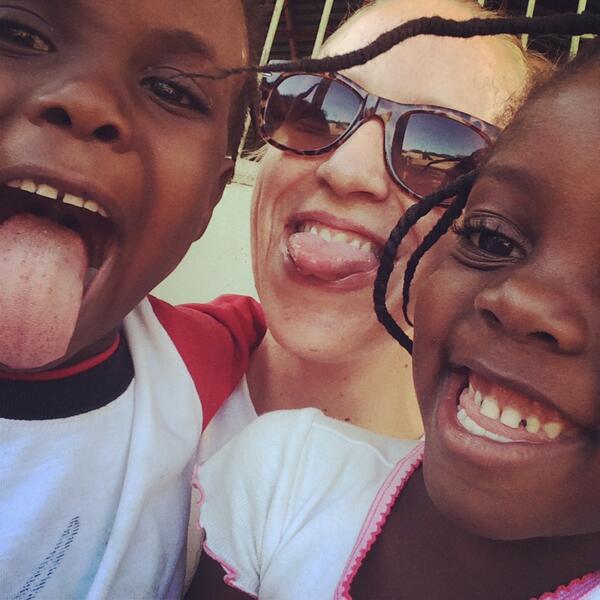 1VisionOneWorld's tweet image. Starting to make plans for our 12/26- 12/29 Haiti trip!! Can't wait to go back and see those beautiful faces 💞!