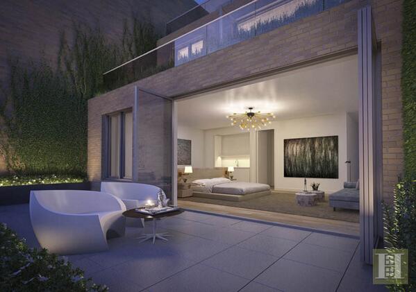 CityRealtyNY's tweet photo. On The Market: #PH34 - a 6,900/ft2 triplex, 5 beds, 6.5 baths at 21 W. 20th St for $35M http://t.co/t6vOe5XBya http://t.co/paryzAY7g3