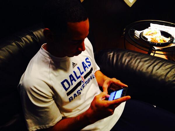 dallasmavs's tweet photo. Q&amp;A with @Dev34Harris on the Official Mavs App! http://t.co/C1keE2J1lf