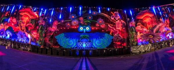 praga_mx's tweet photo. Quien ira a EDC??? Listos para ver al búho? #EDCMx http://t.co/zhzPCJctsq