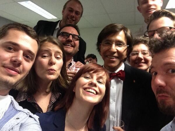 Technocite's tweet photo. Le #selfie du #technociteday :-) #icc #creativemons  cc @eliodirupo @AntoineServais @GaelleMichel_FR @DiploStudio http://t.co/XYr99xzTd8