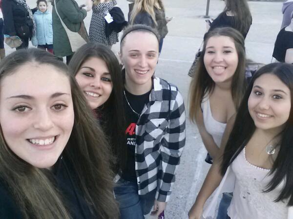KeyperCrewNY's tweet photo. Uniondale loved @CollinsKey !!! @KeyperCrew http://t.co/J3W3UYyMYT