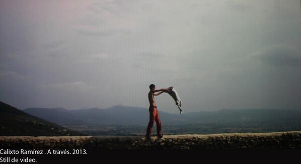 Carrillo_Gil's tweet photo. ¿Ya conoces la obra de Calixto Ramírez? #Através, ven a verla en nuestro Gabinete de #videoyaudio Hasta el 6 de abril http://t.co/lepXEeC7sB