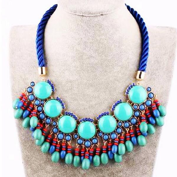 sparkle_ruby's tweet image. Wow, so bright! Coming soon;) #aqua #rope #necklace #sparkleruby