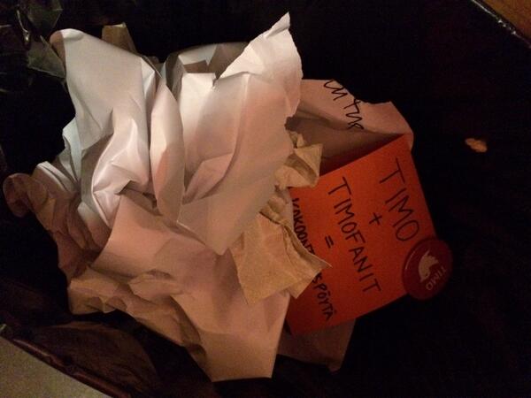 TimoKoponen's tweet photo. Joskus ilmiön rakentaminen on haasteellisempaa... #ilmio2014 #timofanit http://t.co/xDH8AyA6Y9