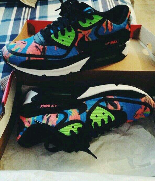 PureDopeKicks tweet picture