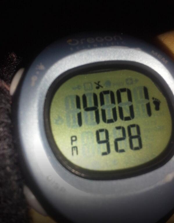 OtomeConAkemi's tweet image. aerobics finished by listening @nickcarter #imTakingOff