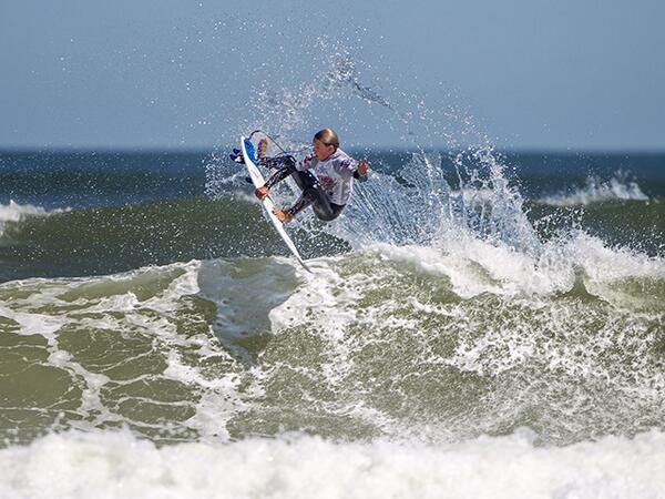 surfline's tweet photo. Luke Gordon, Caroline Marks shine at New Smyrna @PrimeSurfing event: http://t.co/nXQfeDPRvV Photo: Jack McDaniel http://t.co/o76HxMtFIu
