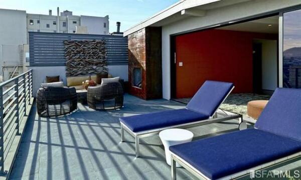 calcadeconst's tweet photo. A job we remodeled that is now on the market... Wouldn't mind sitting out on that deck today! http://t.co/UdLZj4rn80