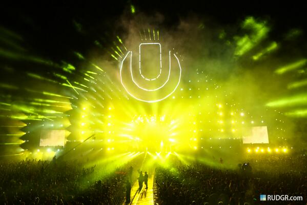 Ultra Music Festival tweet media