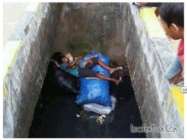 hendry0806's tweet photo. Contoh pemertintah melanggar undang" bener ga sih??? Gelaaaappp!! http://t.co/SHa7j50xs2