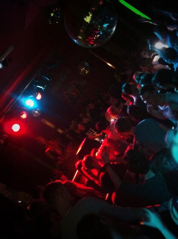 Danke <a href="/Tujamo_/">favorite</a>  für die geile Nacht!