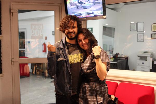 INNUENDO666's tweet photo. @reginapuma con @ed_lafuente #ByeByeStudio @Ibero909FM http://t.co/JVUwvBY2RG