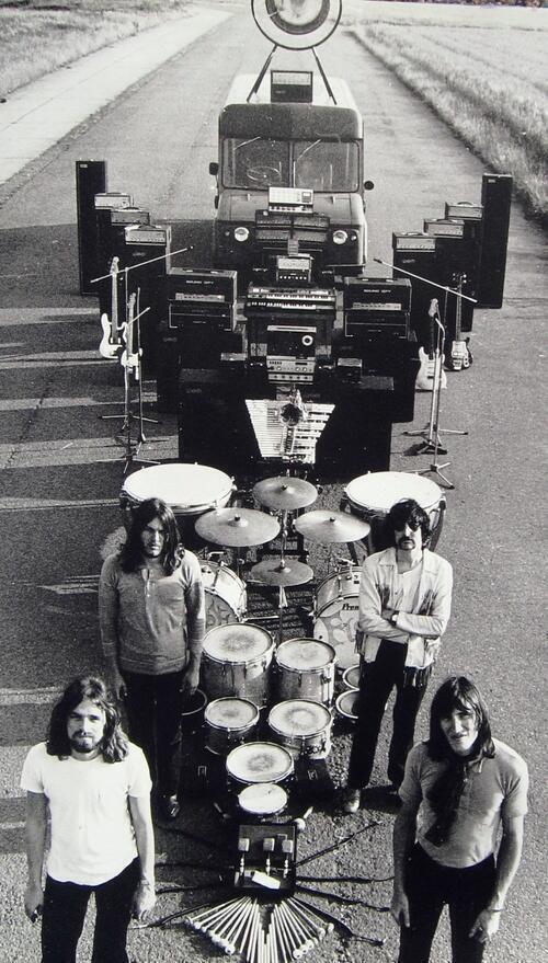 HistoryInPics's tweet photo. Pink Floyd, 1969 http://t.co/iZ7i4hxEzP