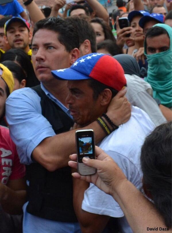 @fdelrinconCNN Un Mexicano con corazón Venezolano que se baño de pueblo para llevar al mundo la verdad del país.