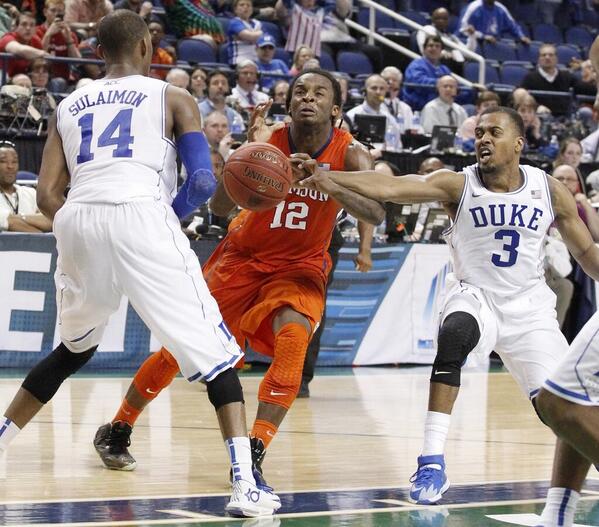 accbballnews's tweet photo. Duke vs Clemson - Foul or No Foul? What Do U C? http://t.co/Hb7EXfgoBw