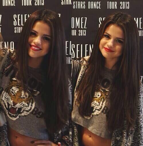 SellyMyQuen's tweet photo. #MiMayorSueñoEs una foto con mi mundo #VoteSelena #KCA http://t.co/IfiONNz3Eu