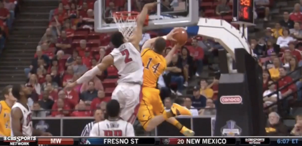 Hoopmixtape's tweet image. Wyoming&apos;s Josh Adams Crazy Double Clutch Dunk Over UNLV Defender buff.ly/1io5cqW
