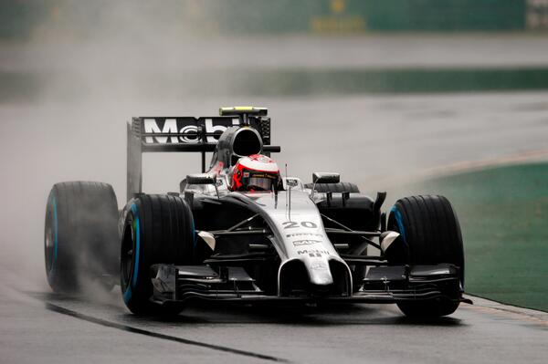 McLarenF1's tweet photo. #AusGP #TrackShot: @KevinMagnussen tackles the rain to steer his #MP429 to P4 on quali debut. http://t.co/N1mY63Ozsw http://t.co/TZmYASIZ9U
