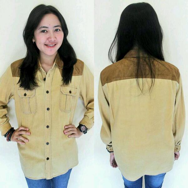 LaPulchra's tweet photo. Brown shirt fit to L 45k http://t.co/r6mzfE33Io