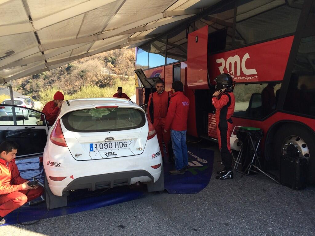 WRC: Vodafone Rallye de Portugal 2014 [3-6 Abril] BiwwsxbIIAAVlaV