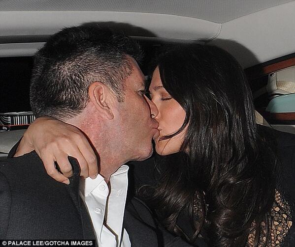 _LSilverman's tweet photo. ARGH!! ..not JUST the fagbreath - I know for a fact those lips were just kissing boyfriend Paul Mckenna's bottom! http://t.co/jP1rNGU2Hh