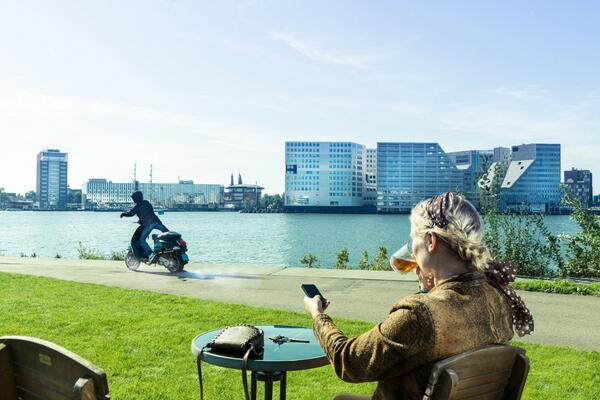 falccnederland's tweet image. @specialgraphics dank voor de professionele photoshoot! Met dank aan het mooie weer en de locatie @EYE_film :-)