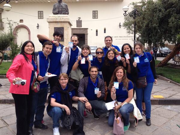 SilvinaMorello's tweet photo. Equipo 4 despues de superar una de las pruebas @cumbreBDF2014 http://t.co/WdJwna6F10