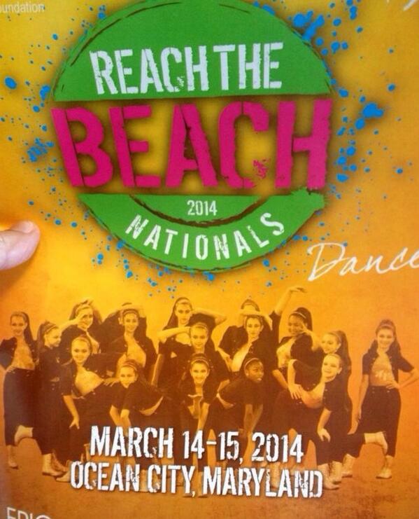 babs1549's tweet photo. #rtbdance😍😍❤️💚 http://t.co/4CldtnNLzD