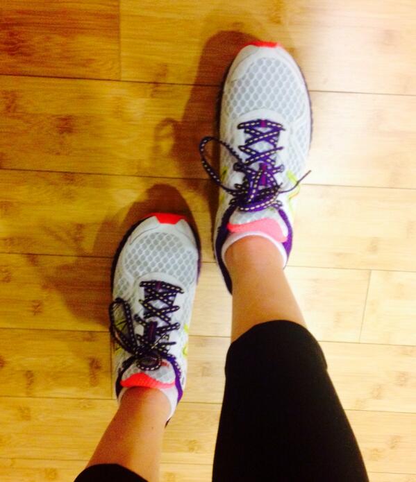 TielleB's tweet photo. Took these beauties out for a test drive. In love! Thanks, @NewBalanceCan &amp; @strutent  #freshfoam980 #runningonacloud http://t.co/0O4zrgdCZL