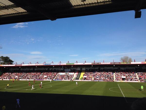 willcope's tweet image. Lovely day for football on the South Coast. #afcb v #mfc #NoJacketNeeded