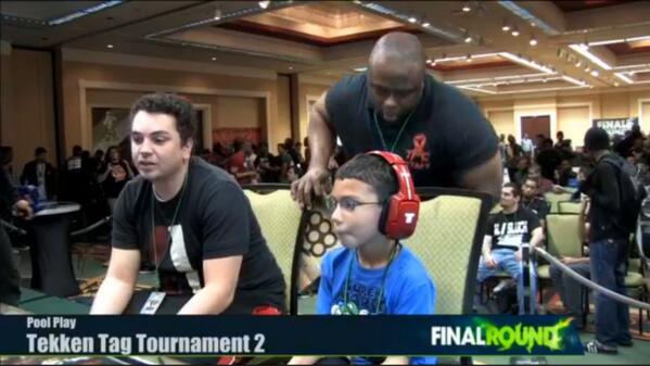 Harada_TEKKEN's tweet photo. Oh! How old are you !?
RT @KaminariRaiden Unexpected Entrants @ATLfinalround #FinalRound17 http://t.co/wPDKE5JMmc