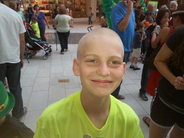 itsjonsantiago's tweet photo. Nice new cut, Toby. RT @James_Ham: Thank you for all the donations! @StBaldricks #childcancerresearch http://t.co/3cVjVB4Ocn