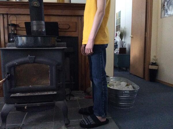 eGLaDOS's tweet photo. I love it when the heat from my wood stove transfers to me. http://t.co/ncAlNx8ZSY