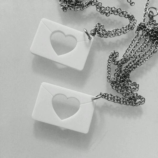 _HandyBag tweet picture