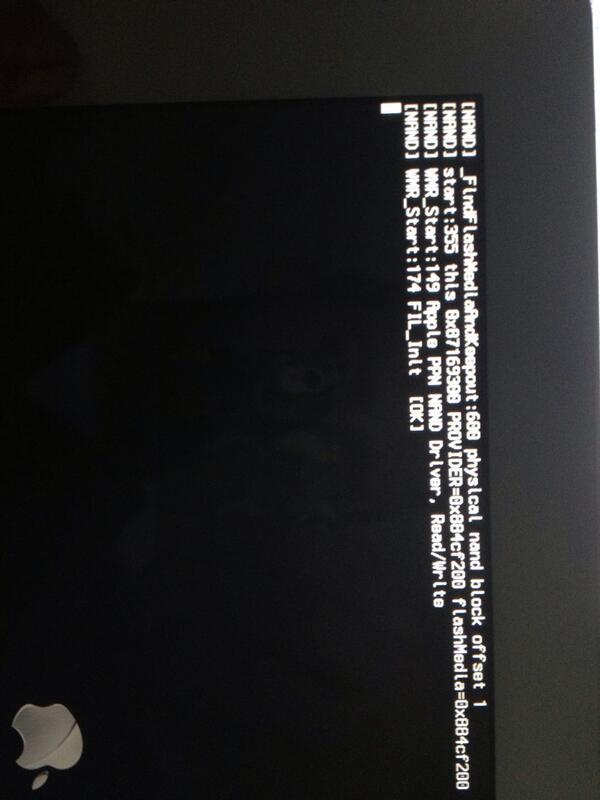 ToeKneeCannon's tweet image. Anyone help with this iPad2 issue? #ipadhelp #apple #ipad