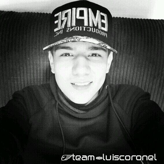 teamluiscrl's tweet photo. Esa sonrisa ♡ @luiscoronel281 http://t.co/okG2evYx47