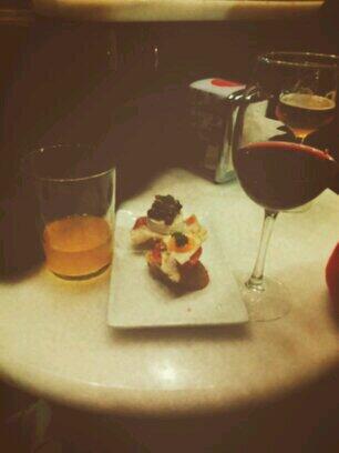 andrea_catx's tweet photo. De engordada por Bilbao con @AlexRecasens http://t.co/zyDdR2uQXQ