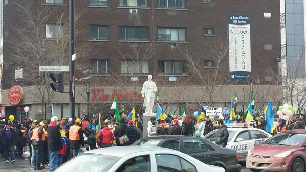 D4DarkEnergy's tweet photo. Montréal,  today http://t.co/c4FqWDL5im