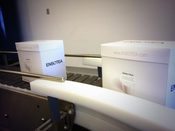 enso_tea's tweet photo. Now available! #iMatcha #matcha #greentea #newproducts #launch http://t.co/H1kd91gyXf